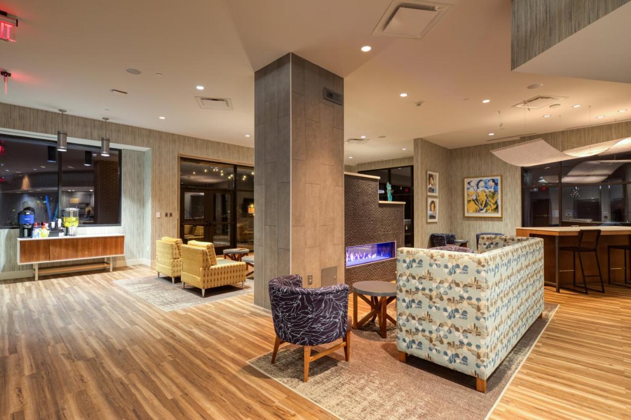 Holiday Inn Express & Suites - Charlotte - South End By Ihg Exterior photo